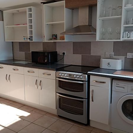 Bellevue Cottage Wicken  Екстериор снимка